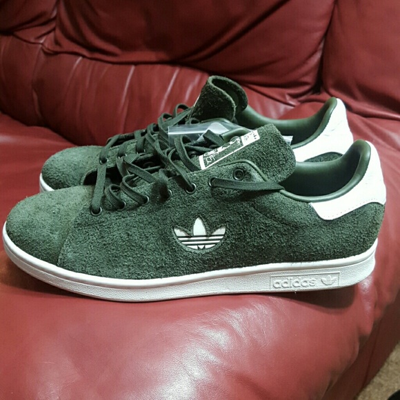 NWT ADIDAS STAN SMITH SUEDE TRAINERS - Picture 3 of 6